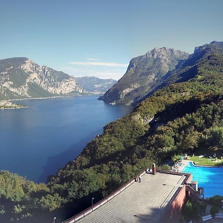Casa Valbrona ヴァルブローナ エクステリア 写真